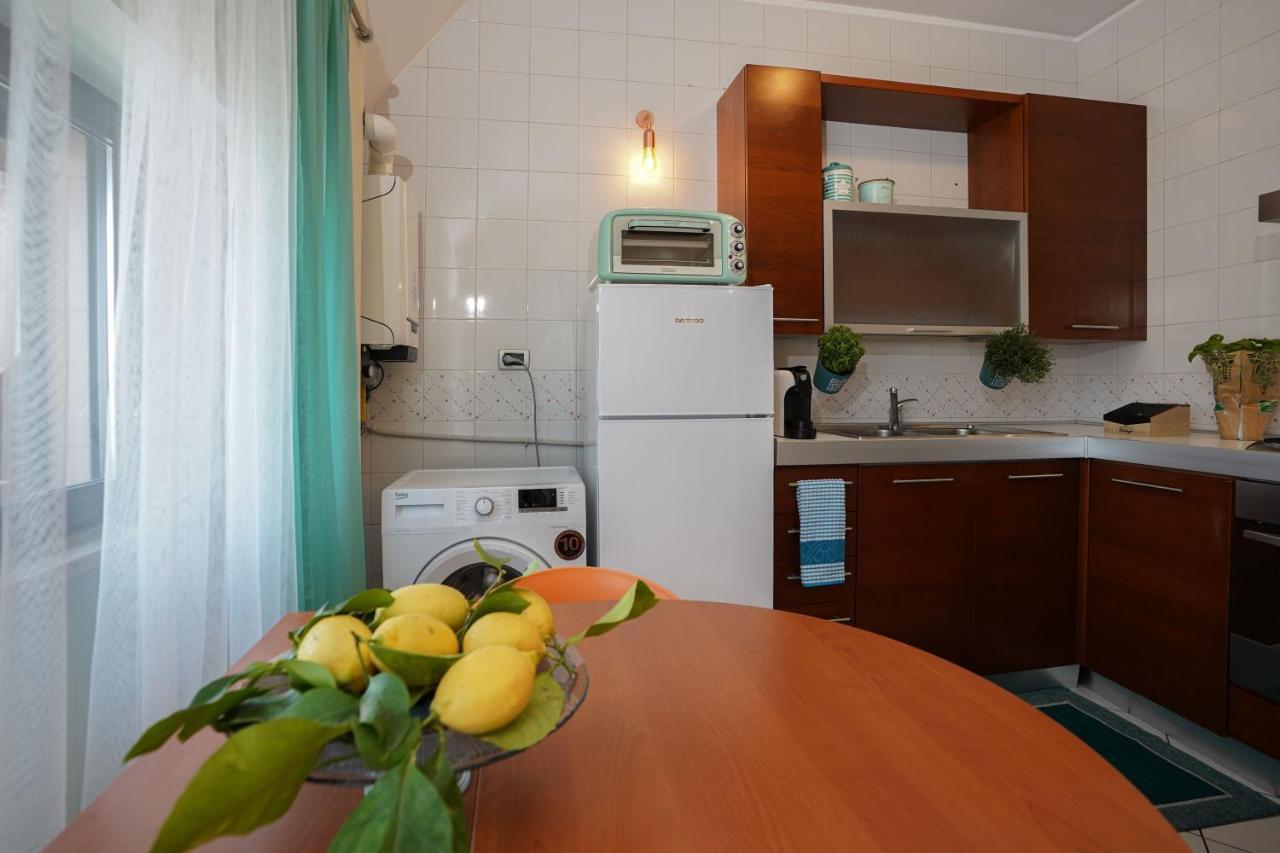 La Casa Di Azzurra Centro Citta Appartamento Fino A 4 Posti Letto E 2 Bagni Foggia Dış mekan fotoğraf