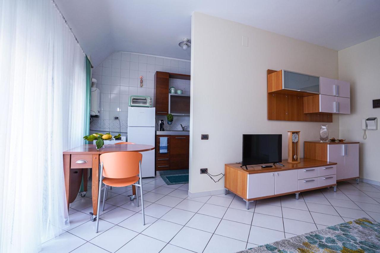La Casa Di Azzurra Centro Citta Appartamento Fino A 4 Posti Letto E 2 Bagni Foggia Dış mekan fotoğraf